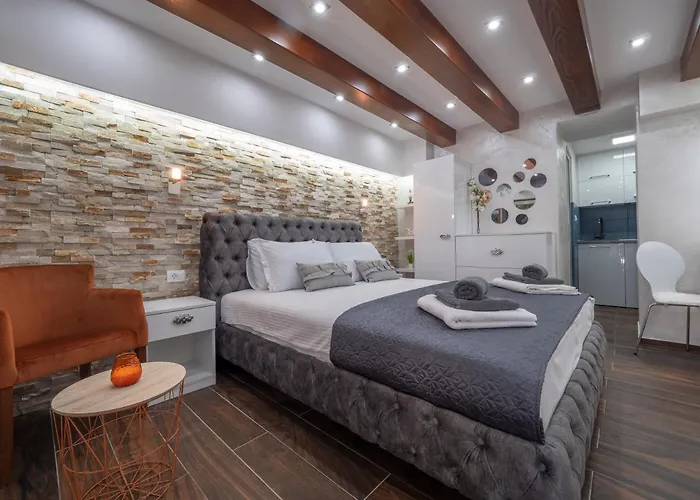 Luxury Boutique Studio